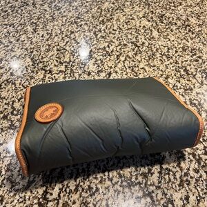 Compact Green and Brown Toiletry Bag with Durable Design NEW!